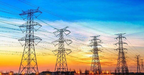 Движение и отключение электроэнергии вызывают хаос в городах Балканского региона